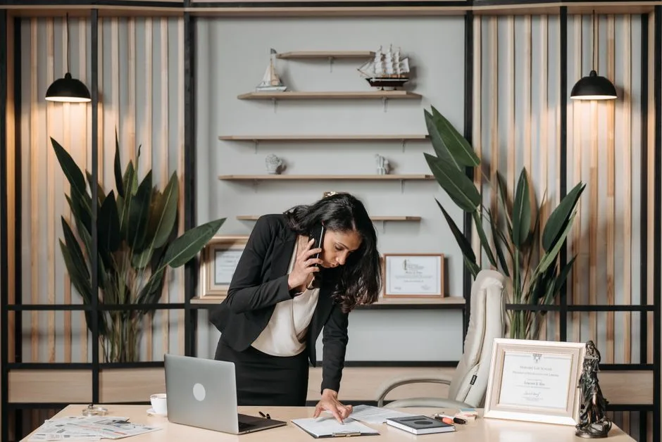 Employment law services in Canada